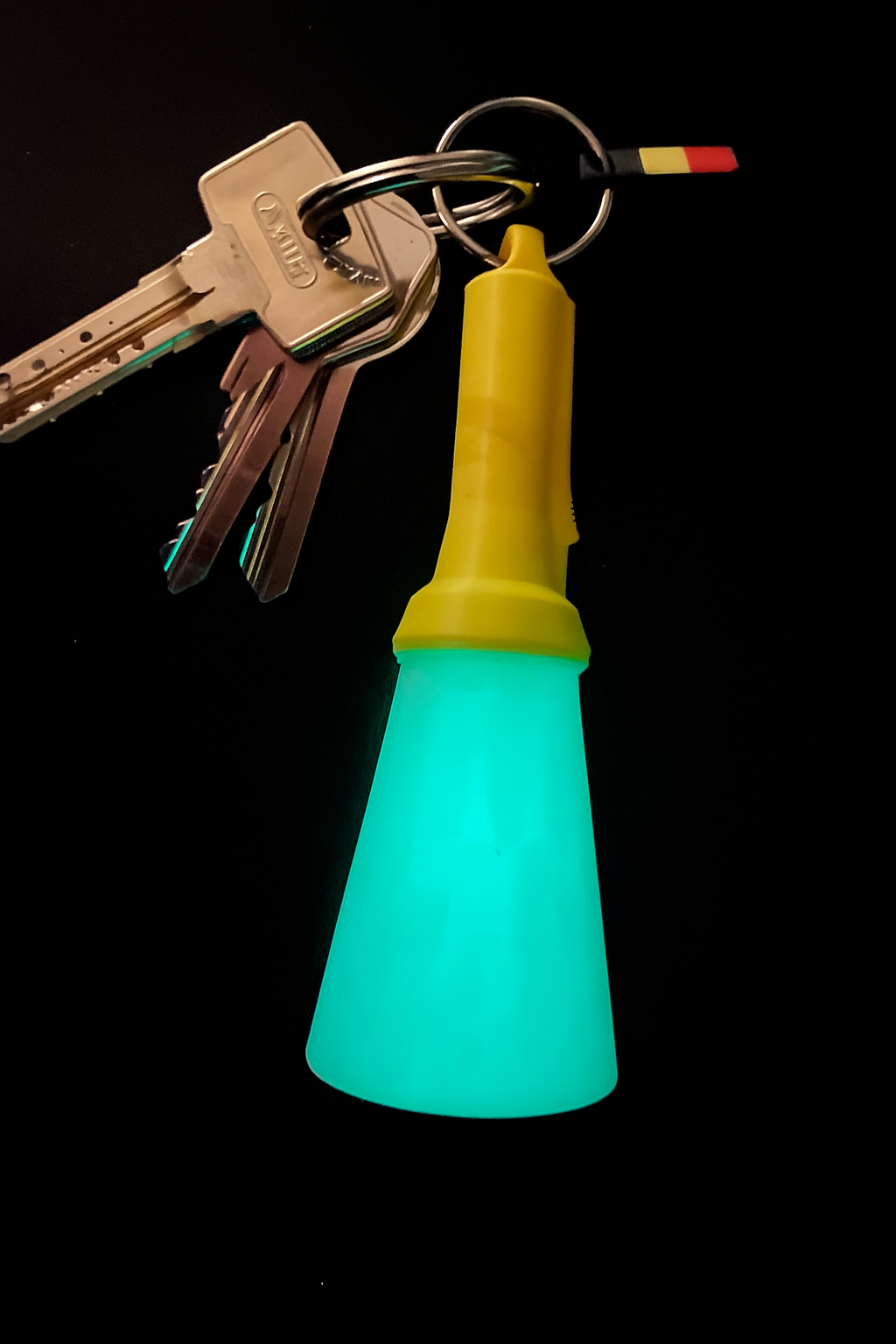 Torch03 - Large phosphorescent key ring